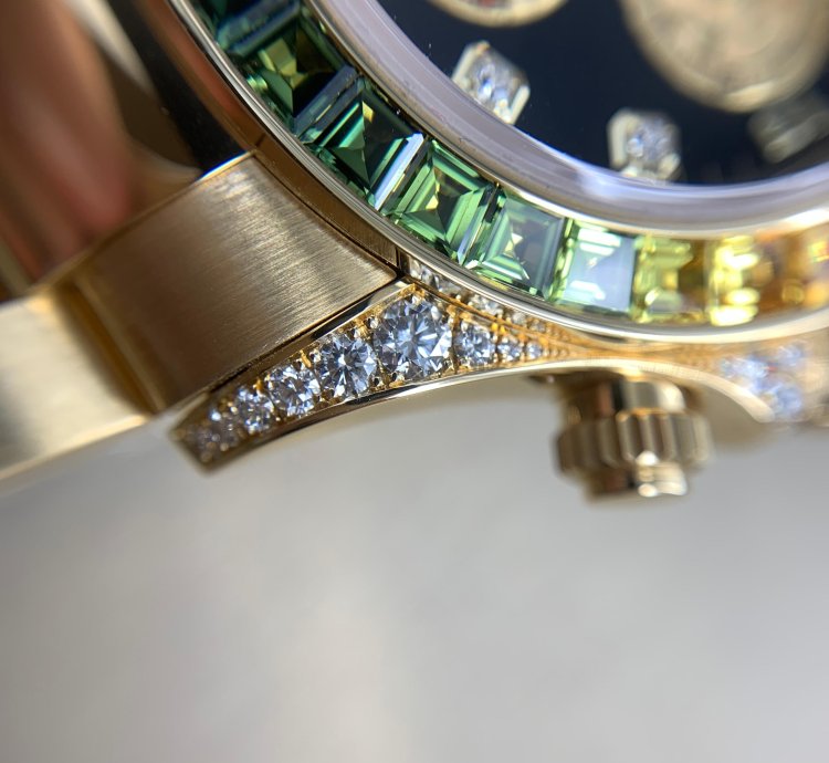 Rolex Daytona Rainbow Yellow Gold 116598rbow
