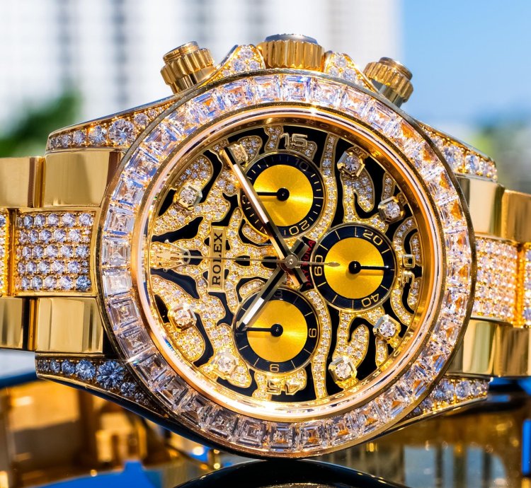 Rolex Daytona Unworn 2022 Daytona Eye Of The Tiger 116598tbr Pave