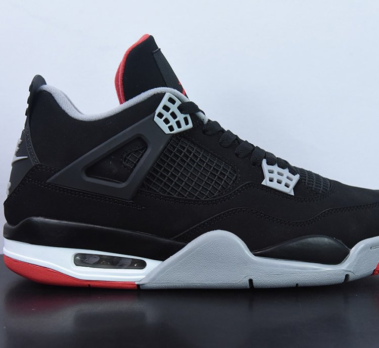 Nike Air Jordan 4 Retro Bred
