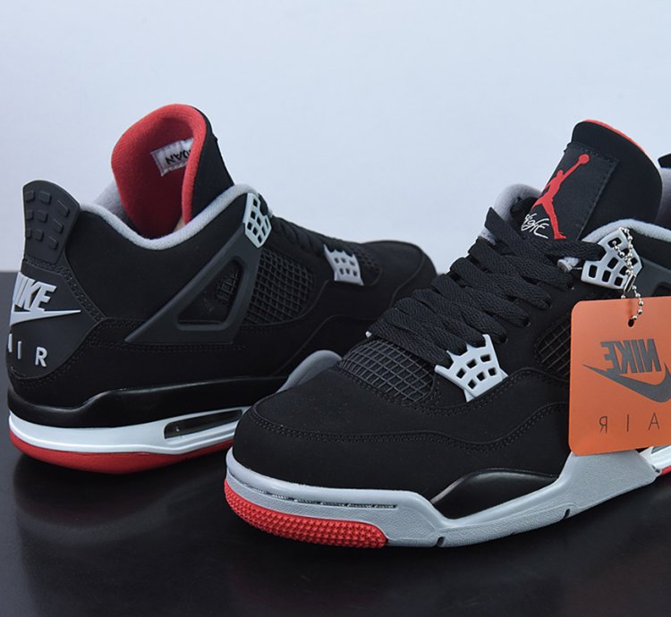 Nike Air Jordan 4 Retro Bred