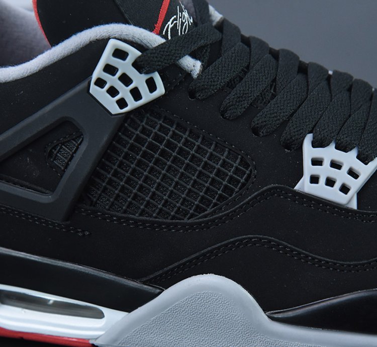 Nike Air Jordan 4 Retro Bred