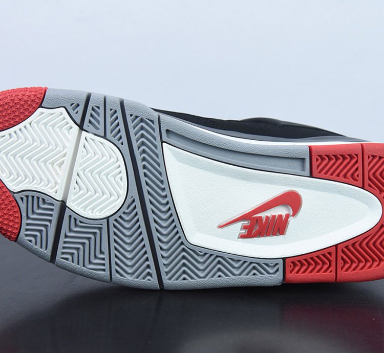 Nike Air Jordan 4 Retro Bred