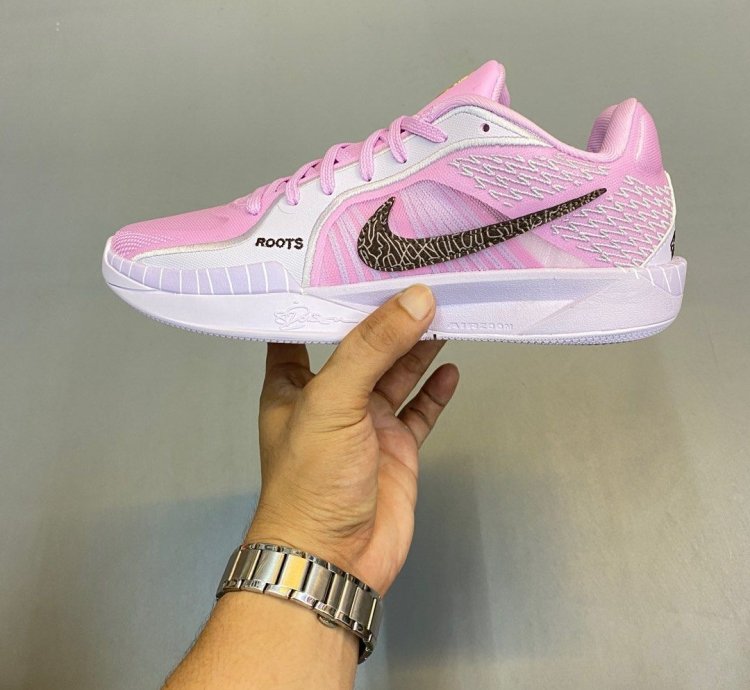 Nike Sabrina 2 Eybl Pink