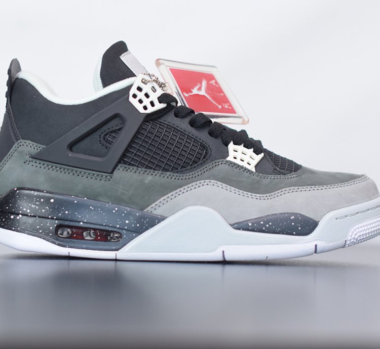 Nike Air Jordan 4 Retro Fear Pack