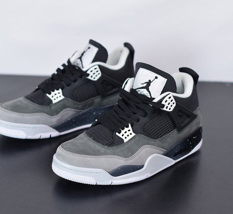 Nike Air Jordan 4 Retro Fear Pack