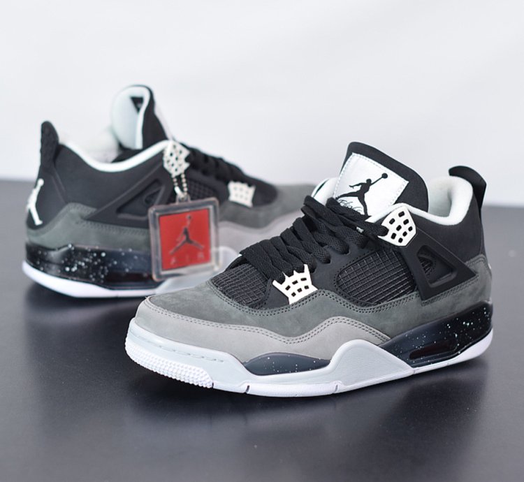 Nike Air Jordan 4 Retro Fear Pack