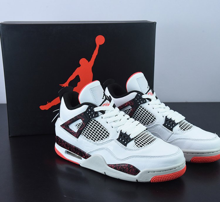 Nike Air Jordan 4 Retro Flight Nostalgia