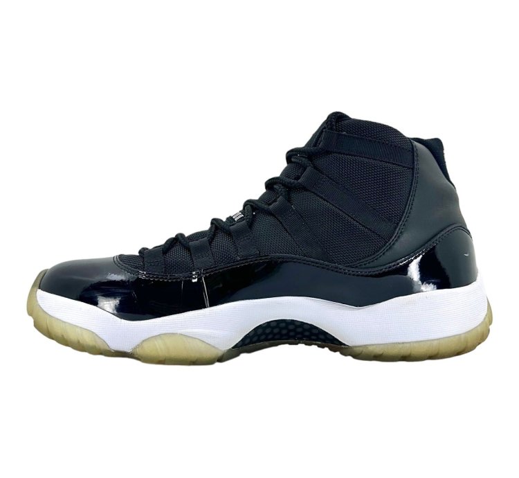 11 Retro Space Jam 2009
