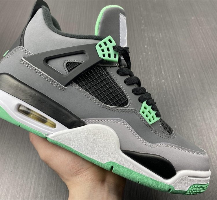 Nike Air Jordan 4 Retro Green Glow