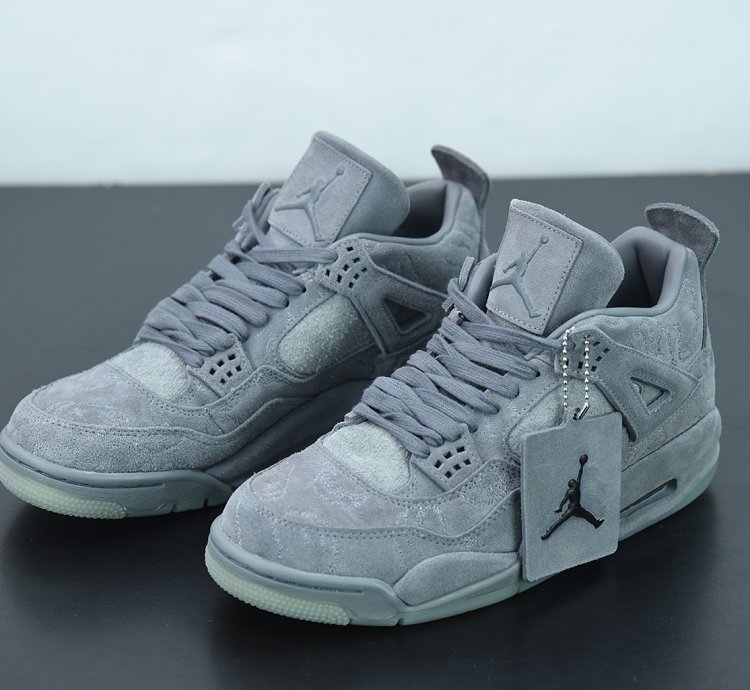 Nike Air Jordan 4 Retro Kaws Grey