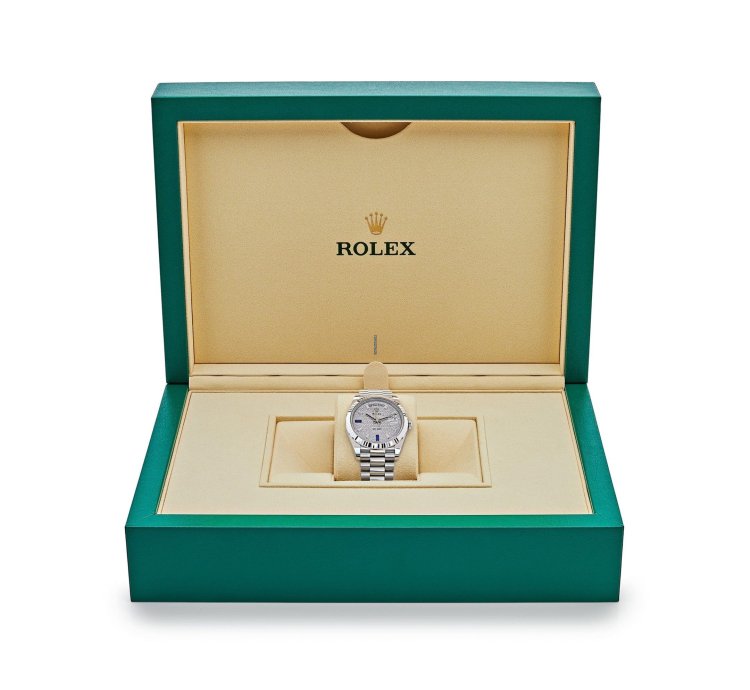 Rolex Day-date 228236 Platinum Pav Diamond Dial 2023