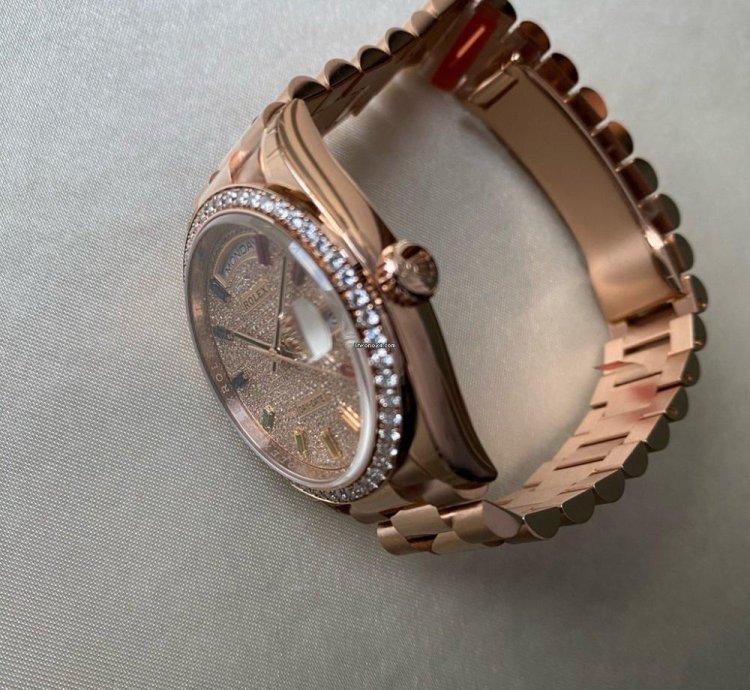 Rolex Day-date 36 Diamond Rainbow Sapphire 128345rbr