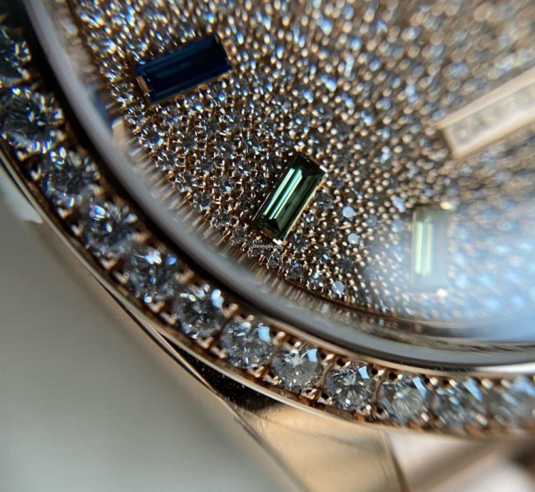 Rolex Day-date 36 Diamond Rainbow Sapphire 128345rbr