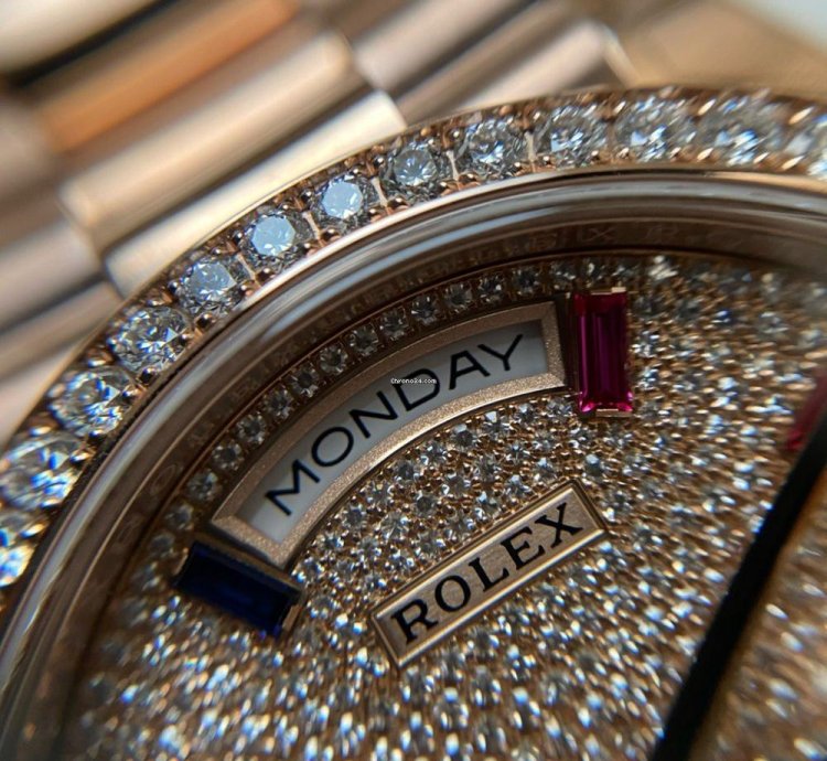 Rolex Day-date 36 Diamond Rainbow Sapphire 128345rbr