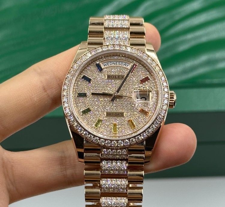 Rolex Day-date 36 Rainbow Diamonds