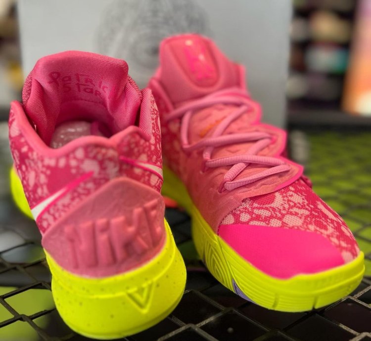 Nike Kyrie 5 Spongebob Patrick