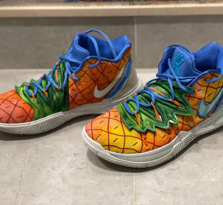 Nike Kyrie 5 Spongebob Pineapple House