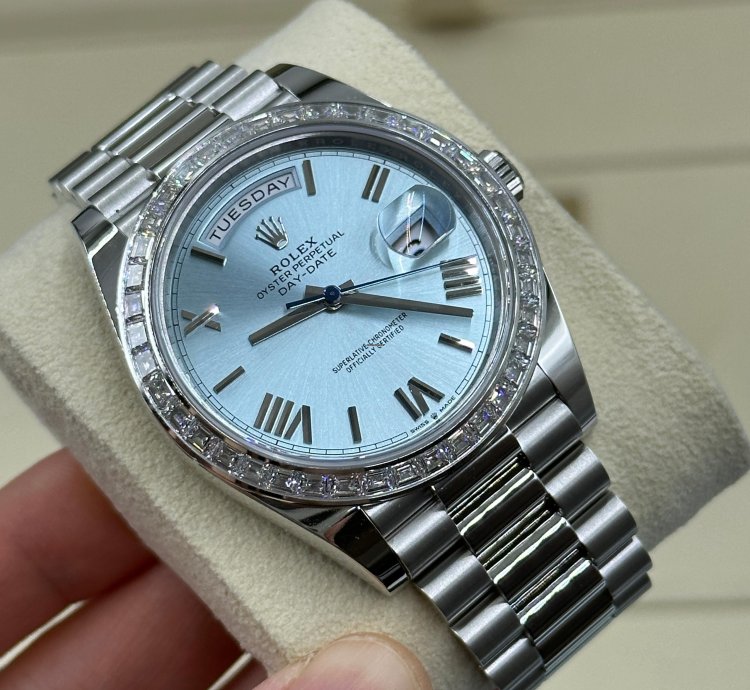 Rolex Day-date 40 228396tbr Ice Blue Roman