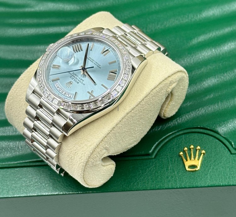 Rolex Day-date 40 228396tbr Ice Blue Roman