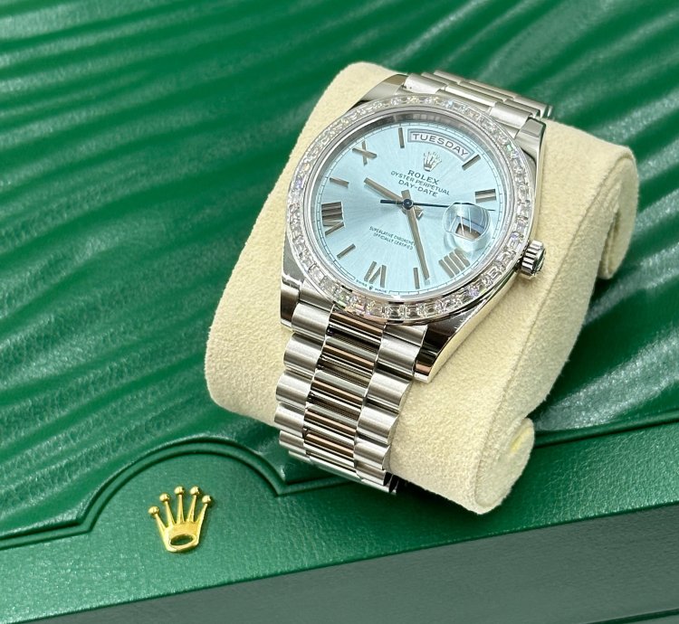 Rolex Day-date 40 228396tbr Ice Blue Roman