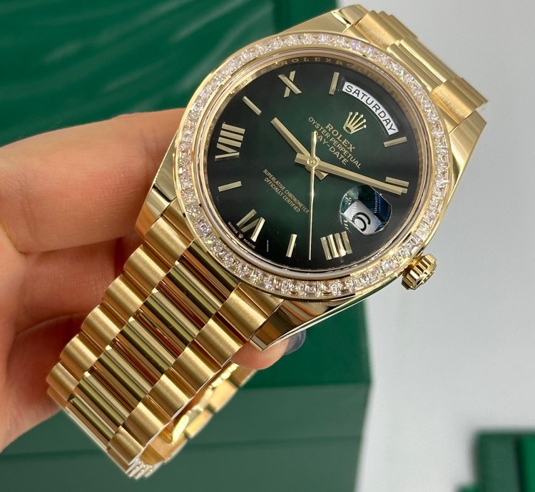 Rolex Day-date 40 228398tbr Green Roman Ombre