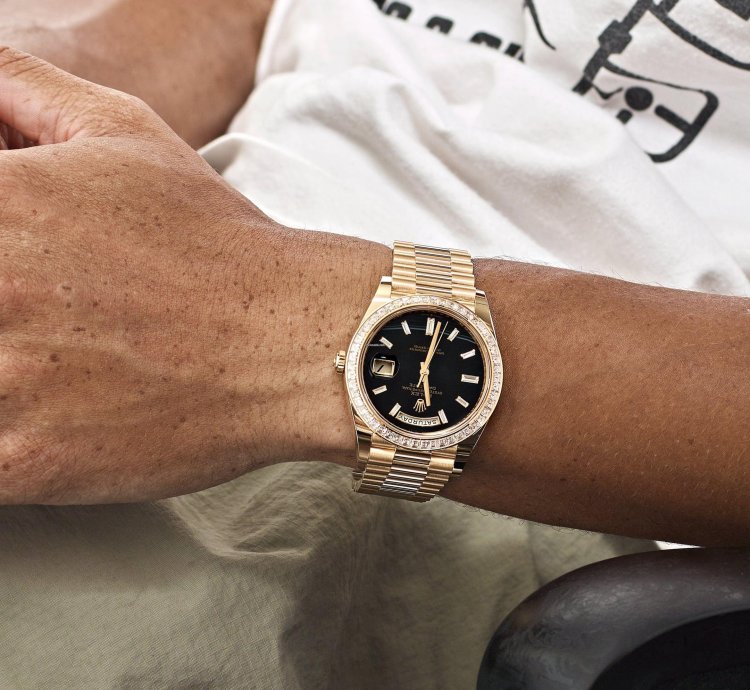 Rolex Day-date 40 228398tbr Yellow Gold Onyx Baguette Diamond Dial Baguette Bezel 2023
