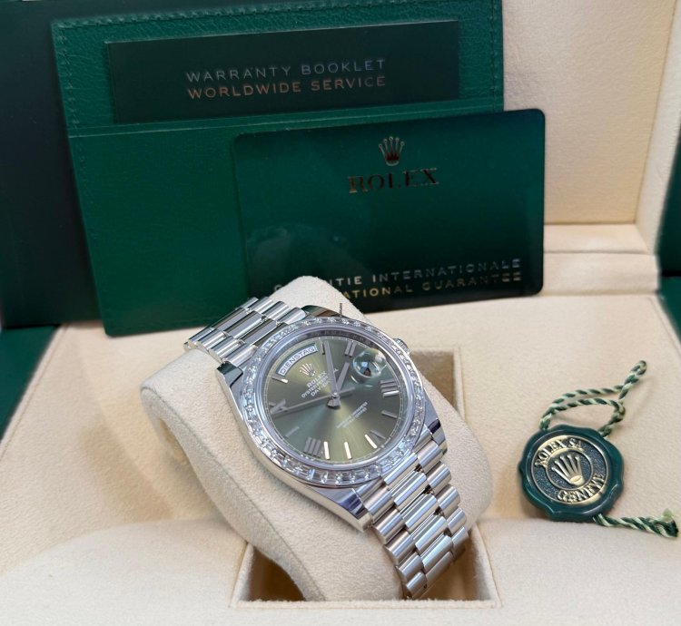 Rolex Day-date 40 Baguette Diamond Bezel Olive Green Roman Dial 228396tbr German Day Wheel