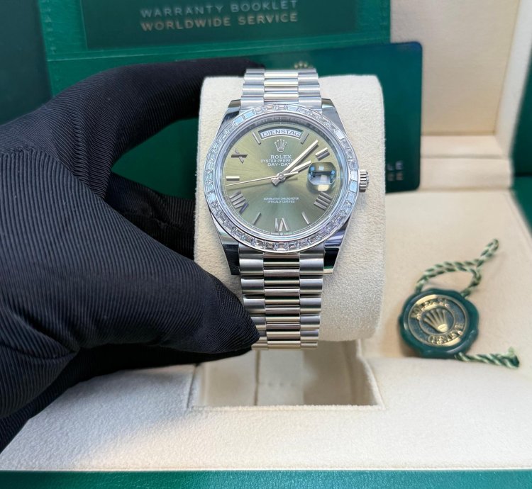 Rolex Day-date 40 Baguette Diamond Bezel Olive Green Roman Dial 228396tbr German Day Wheel