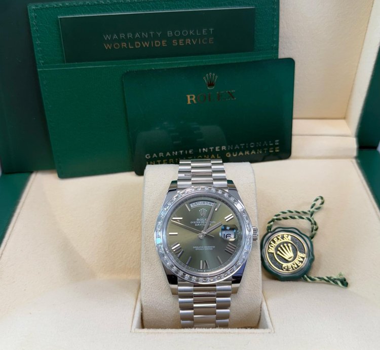 Rolex Day-date 40 Baguette Diamond Bezel Olive Green Roman Dial President Bracelet 228396tbr