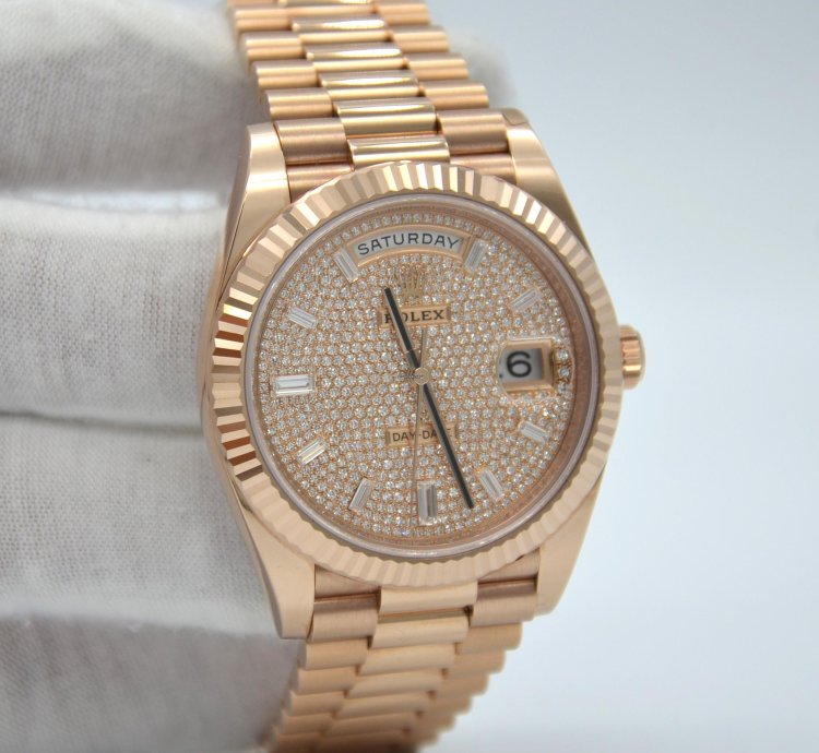 Rolex Day-date 40 Diamond Paved Dial