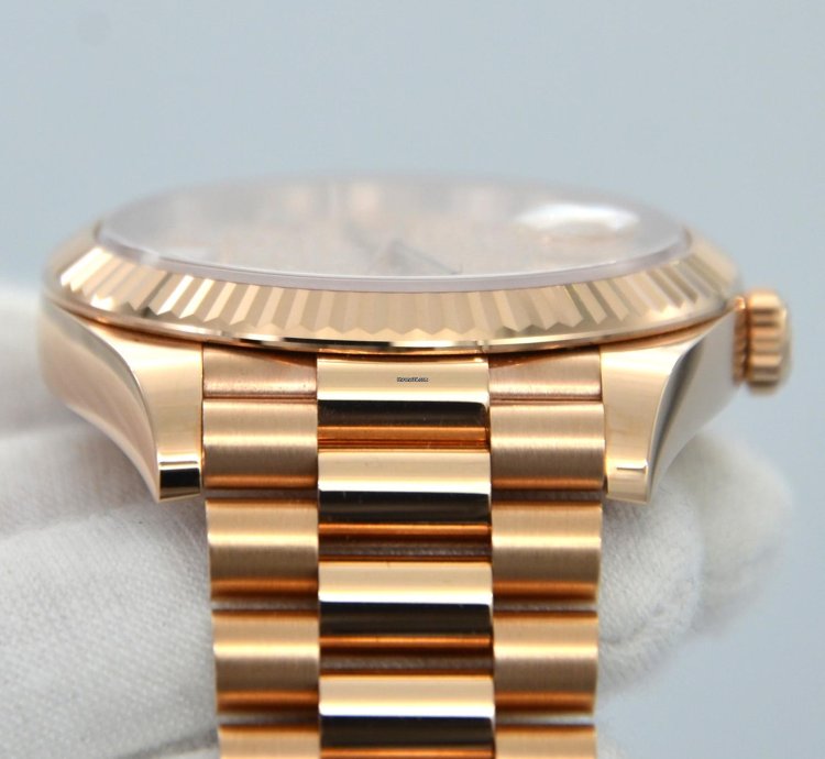 Rolex Day-date 40 Diamond Paved Dial