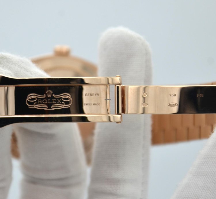 Rolex Day-date 40 Diamond Paved Dial