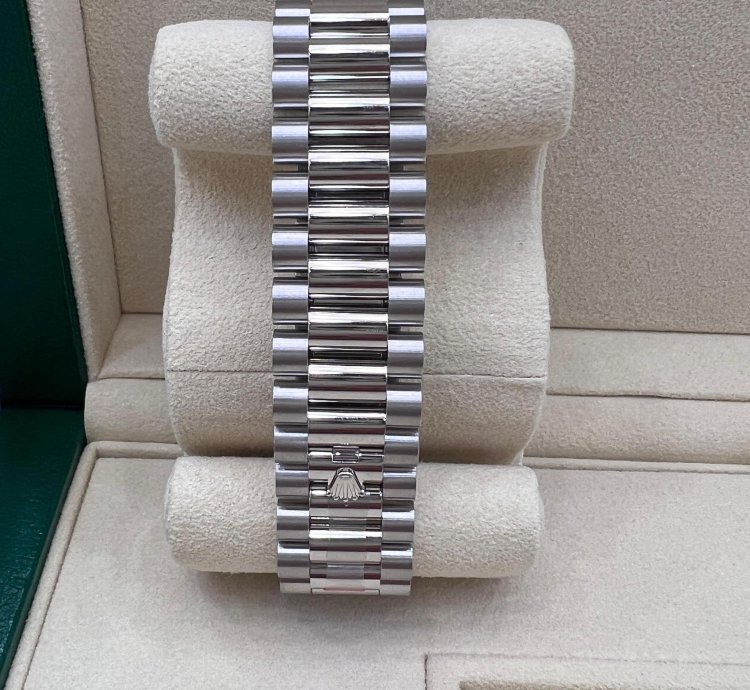 Rolex Day-date 40 Ice Blue Dial With Arabic Numerals Calendar Full Platinum