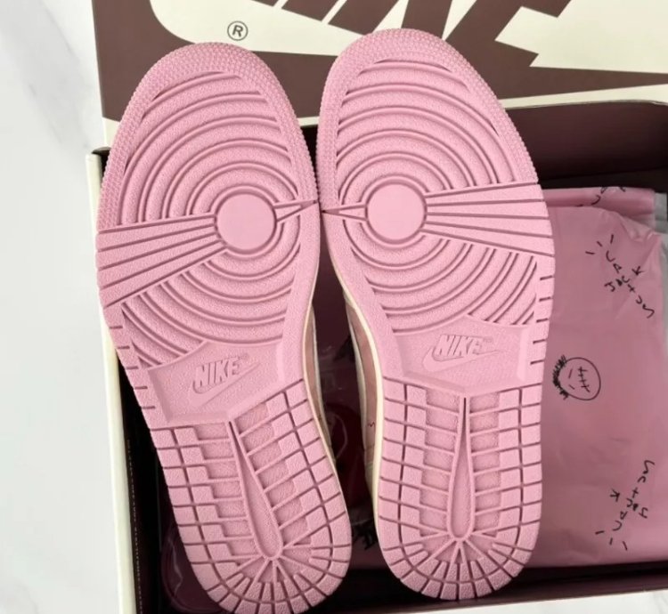 Travis Scott Jordan 1 Shy Pink