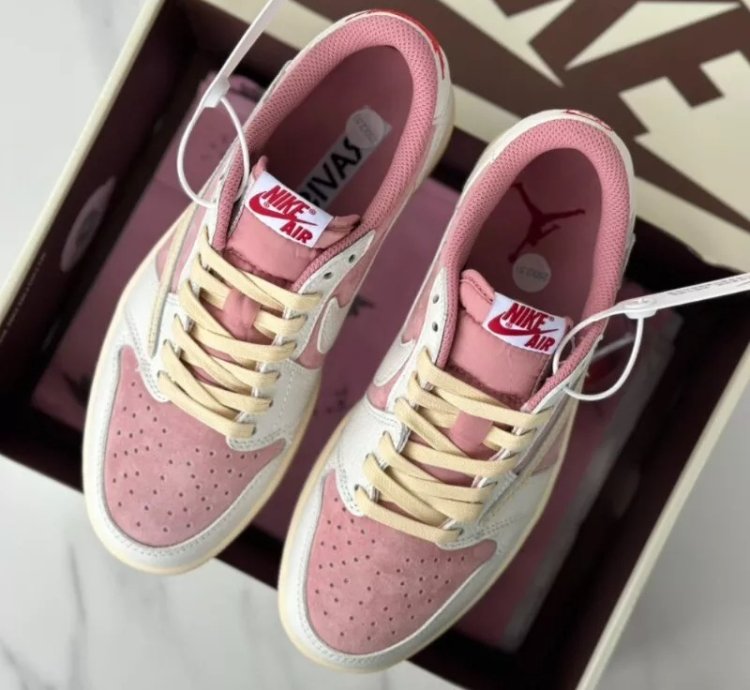 Travis Scott Jordan 1 Shy Pink