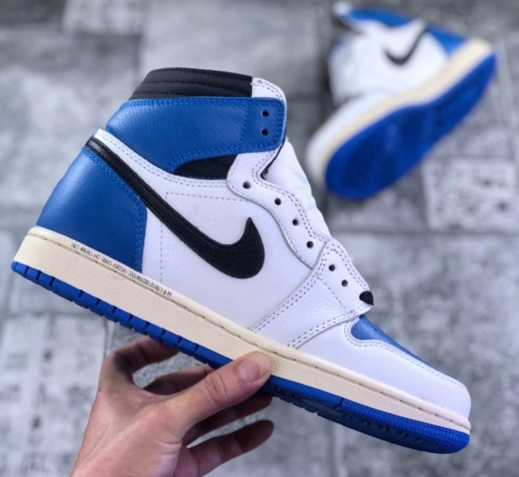 Fragment Design X Travis Scott X Jordan 1 High Blue