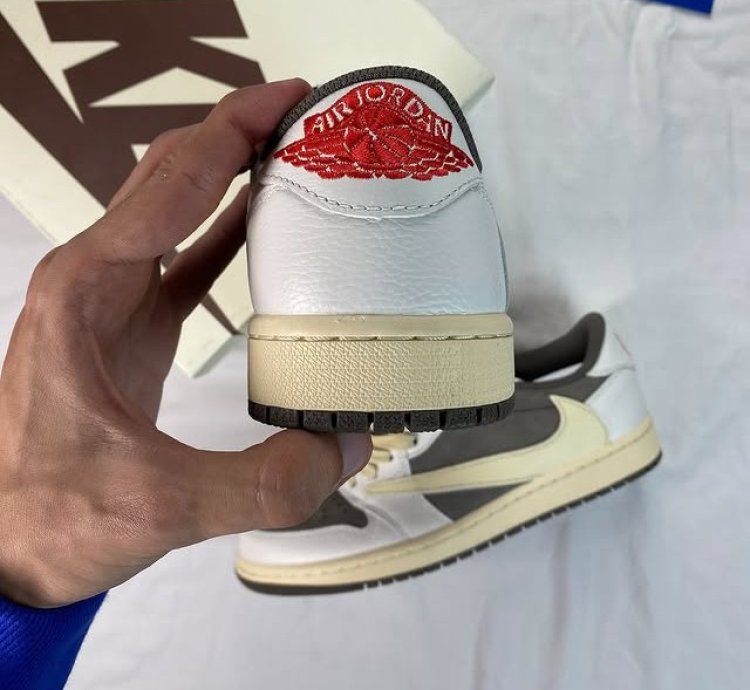Travis Scott X Air Jordan 1 Low Reverse Mocha
