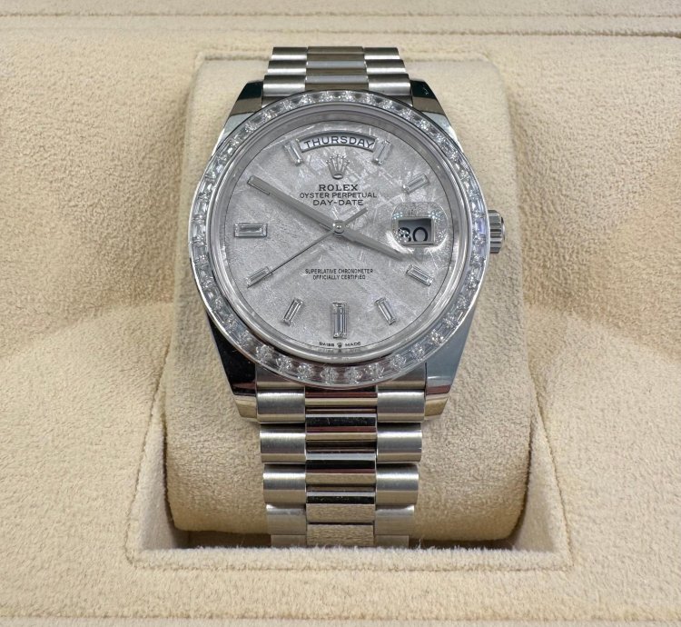 Rolex Day-date 40 Mint 2022 Day-date 40 White Tag Full Set Meteorite Tbr