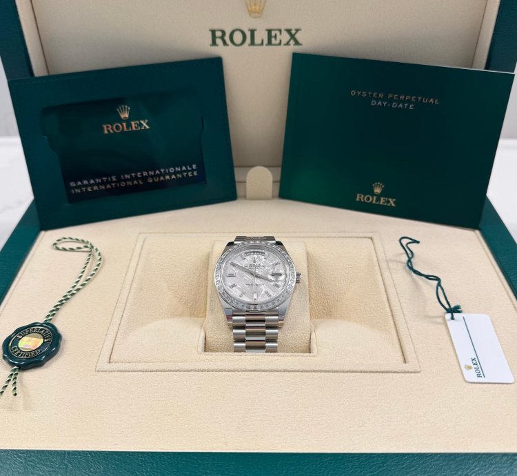 Rolex Day-date 40 Mint 2022 Day-date 40 White Tag Full Set Meteorite Tbr