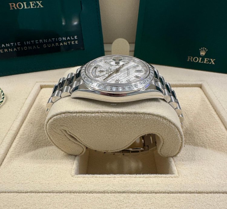 Rolex Day-date 40 Mint 2022 Day-date 40 White Tag Full Set Meteorite Tbr