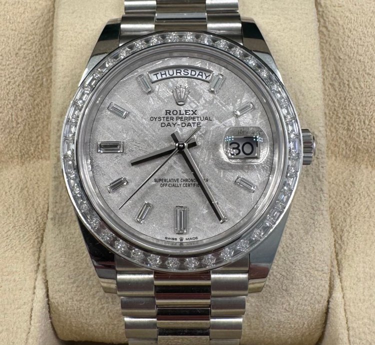Rolex Day-date 40 Mint 2022 Day-date 40 White Tag Full Set Meteorite Tbr