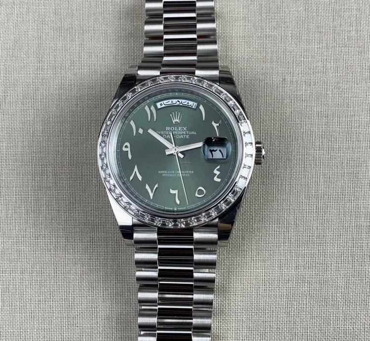 Rolex Day-date 40 Platinum Arabic Numerals Green With Diamonds M228396tbr-0032