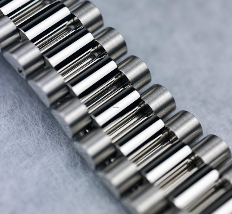 Rolex Day-date 40 Platinum Diamond-paved Dial 228236