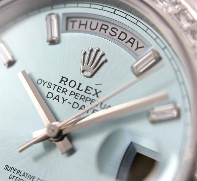 Rolex Day-date 40 Platinum Diamonds Ref 228396tbr Teilbeklebt