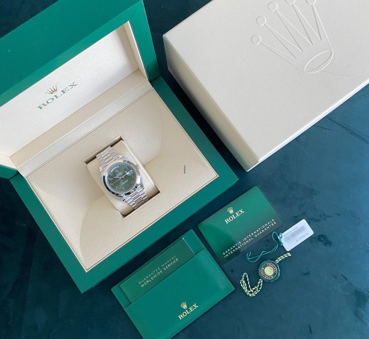 Rolex Day-date 40 Platinum Green Dial With Arabic Numerals - 228206-0048