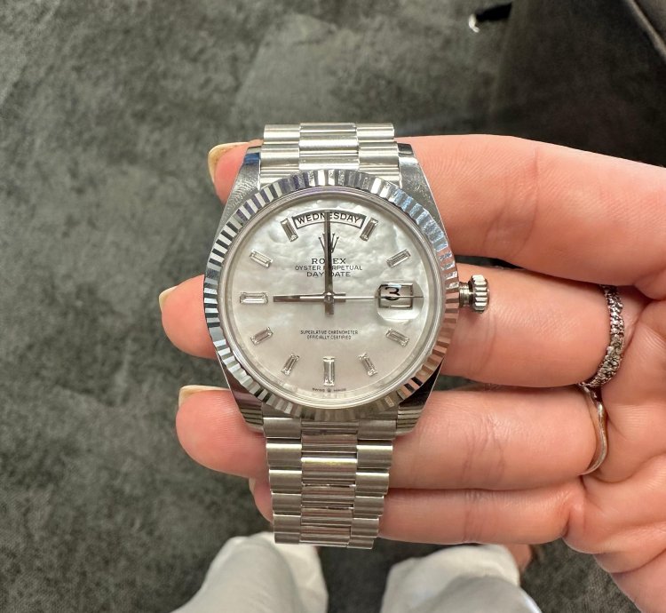 Rolex Day-date 40 Platinum Mop Dial M228236-0026