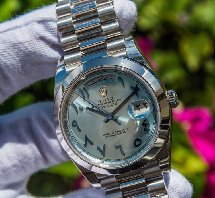 Rolex Day-date 40 Unworn 2022 Day-date 40mm Platinum Blue Arabic 228206