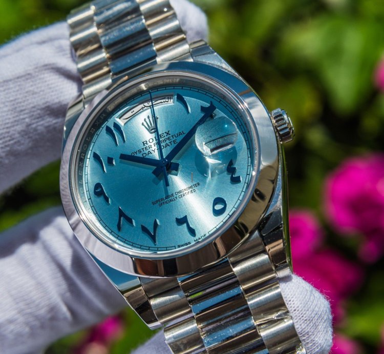 Rolex Day-date 40 Unworn 2022 Day-date 40mm Platinum Blue Arabic 228206