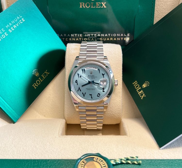 Rolex Day-date 40 Unworn Platinum Day-date Presidential Ice Blue Arabic Dial 228206