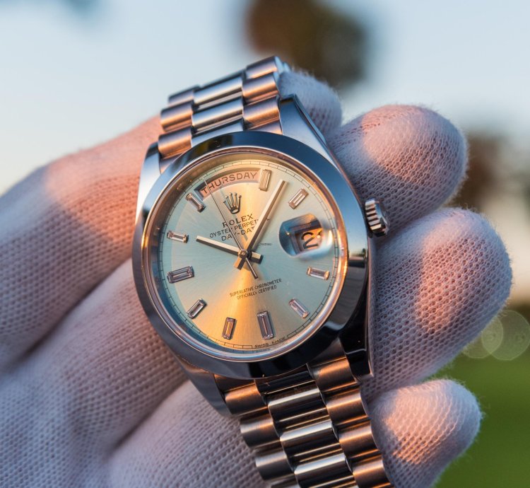 Rolex Day-date Ii 40mm - Ice Blue Dial - Smooth Bezel